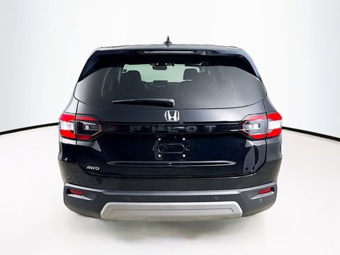 Certified 2025 Honda Pilot EX-L image 31