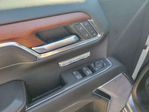 Used 2023 GMC Sierra 1500 Denali w/ Technology Package image 14
