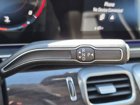 Used 2021 Mercedes-Benz GLE 350 w/ Premium Package image 37