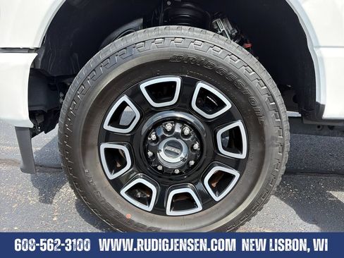 Used 2025 Ford F350 Platinum AWD/4WD image 27