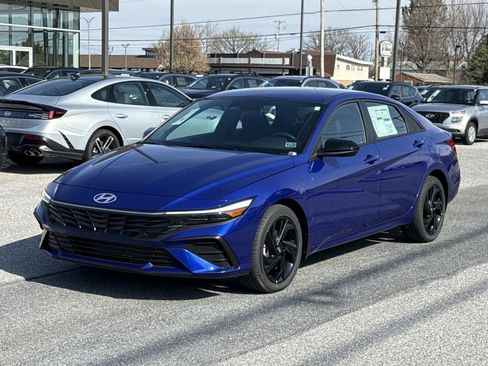 New 2026 Hyundai Elantra Sport FWD image 15