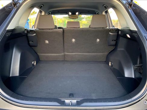 Used 2023 Toyota RAV4 LE image 33