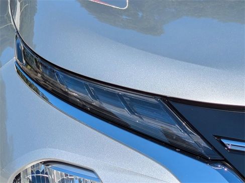 New 2025 Mitsubishi Outlander ES image 11