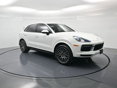 Used 2019 Porsche Cayenne image 30