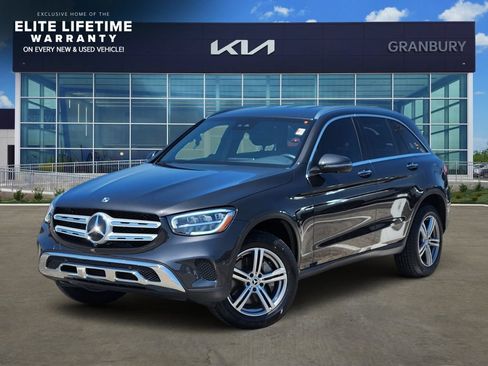 Used 2022 Mercedes-Benz GLC 300 4MATIC image 1