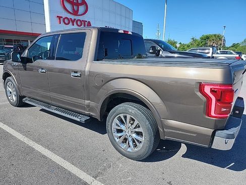Used 2017 Ford F150 Lariat image 11