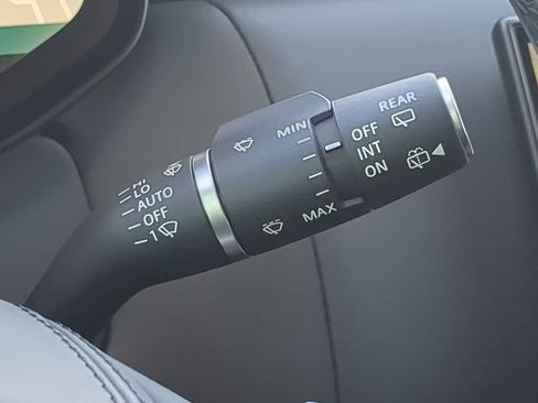 Used 2023 Land Rover Range Rover SE AWD/4WD image 28