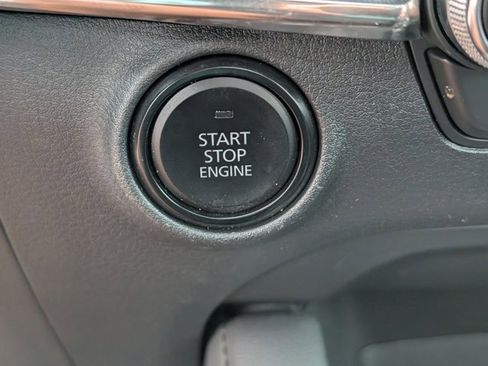 Used 2024 MAZDA MAZDA3 s image 27