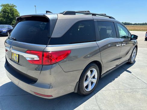 Used 2019 Honda Odyssey EX-L image 4