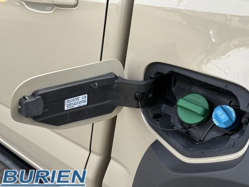 Used 2021 Chevrolet Colorado ZR2 w/ Colorado ZR2 Bison Edition image 36