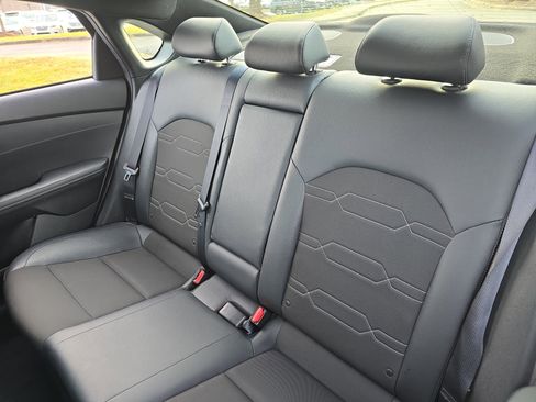 Used 2020 Kia Forte GT-Line w/ GT-Line Premium Package image 14