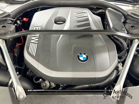 Used 2023 BMW 740i RWD image 37