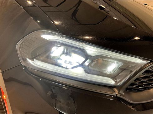 Used 2023 Dodge Durango GT image 31