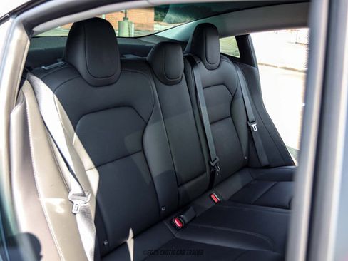 Used 2024 Tesla Model 3 Performance image 21