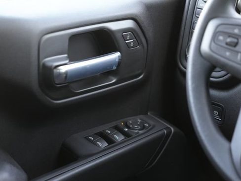 New 2026 GMC Sierra 1500 Pro w/ Graphite Edition AWD/4WD image 19