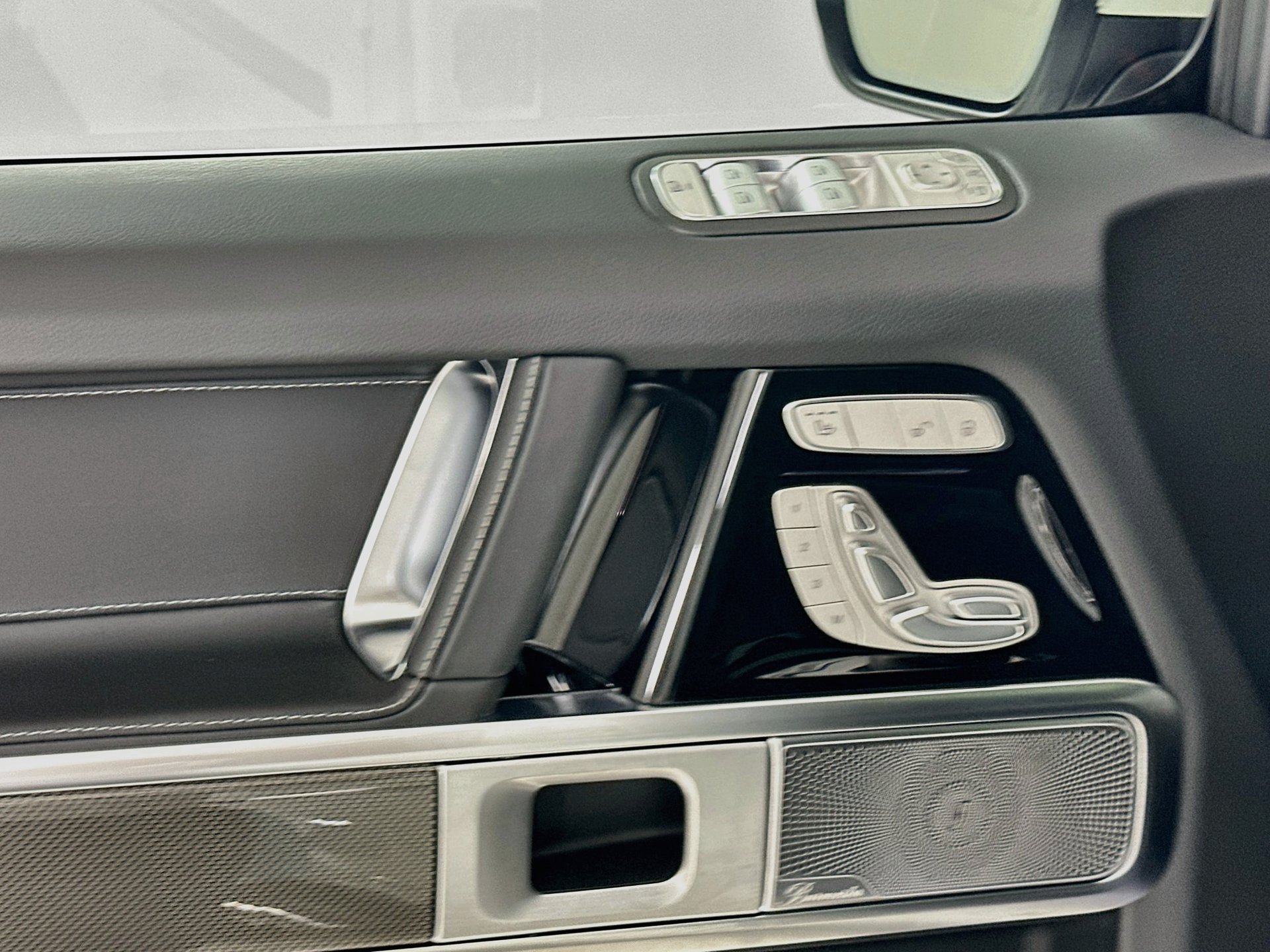 New 2027 Mercedes-Benz G 580 e image 19