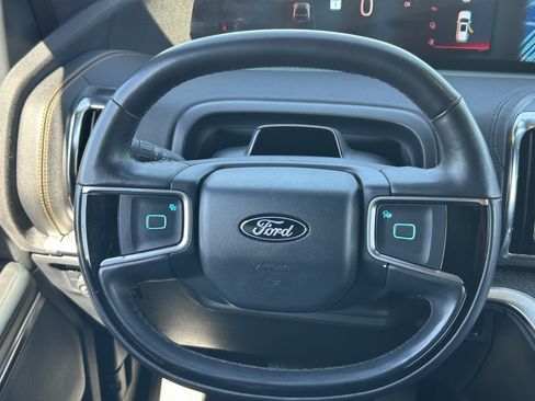 Certified 2025 Ford Expedition Tremor AWD/4WD image 24