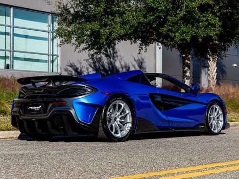 Used 2020 McLaren 600LT Spider image 8