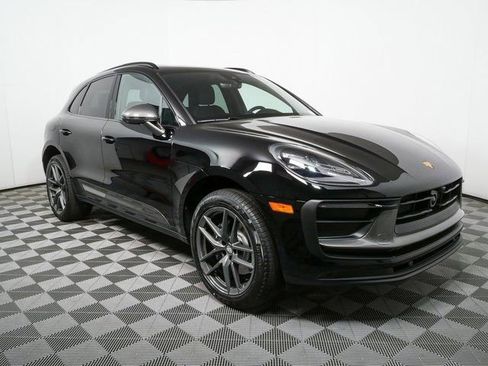 New 2026 Porsche Macan Turbo image 28