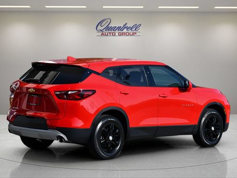 Used 2022 Chevrolet Blazer LT FWD image 4