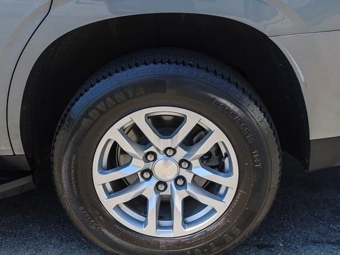 Used 2023 Chevrolet Tahoe LT RWD image 10
