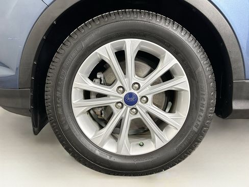 Used 2018 Ford Escape SE image 11