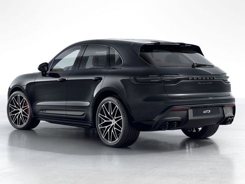 Certified 2023 Porsche Macan GTS AWD/4WD image 3