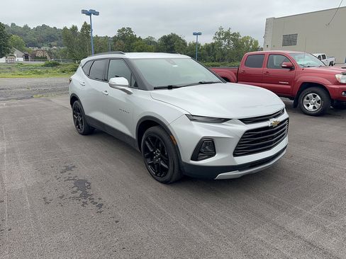 Used 2021 Chevrolet Blazer LT AWD/4WD image 3