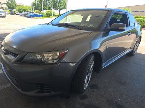 Used 2012 Scion tC FWD image 3
