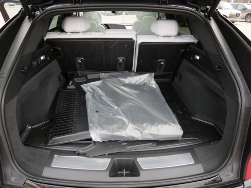 New 2026 Cadillac Lyriq Premium Sport w/ LPO, Floor Liner Package AWD/4WD image 18