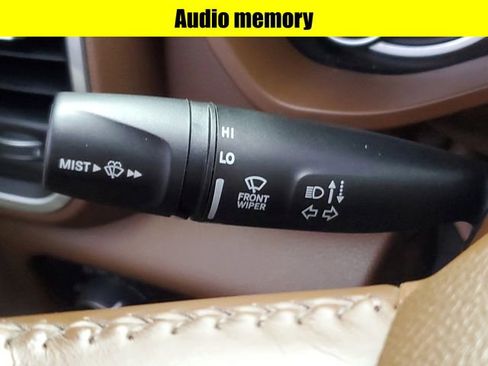 Used 2020 RAM 1500 Laramie image 12