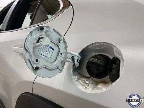 Used 2019 Lexus UX 250h w/ Premium Package image 75