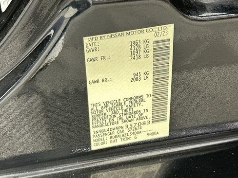 Used 2023 Nissan Altima 2.5 SV FWD image 30
