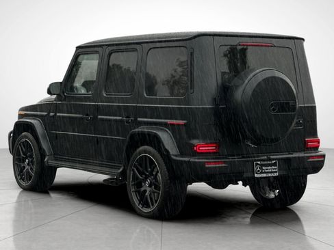 Used 2025 Mercedes-Benz G 63 AMG 4MATIC image 14