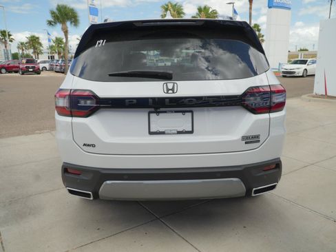 New 2026 Honda Pilot image 6