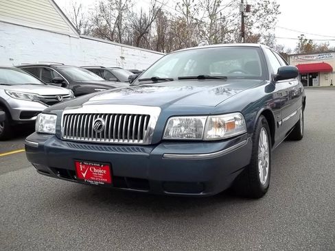 Used 2010 Mercury Grand Marquis LS image 1