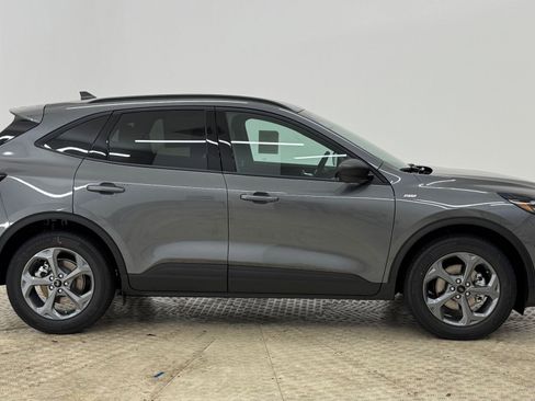 New 2026 Ford Escape ST-Line w/ Tech Pack #1 image 8