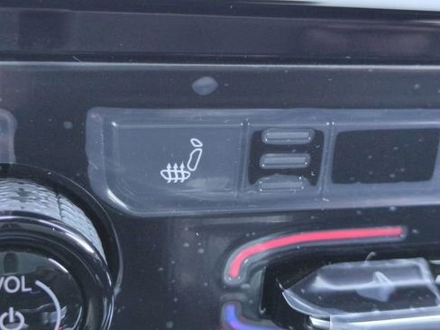 New 2025 Jeep Grand Cherokee Limited w/ Trailer Tow Package image 23