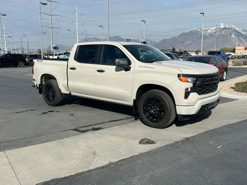 New 2026 Chevrolet Silverado 1500 Custom AWD/4WD image 23