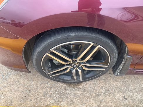 Used 2016 Honda Accord Sport image 12