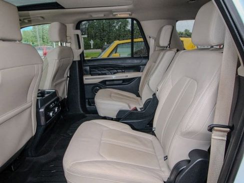 Used 2022 Ford Expedition Max Platinum AWD/4WD image 8