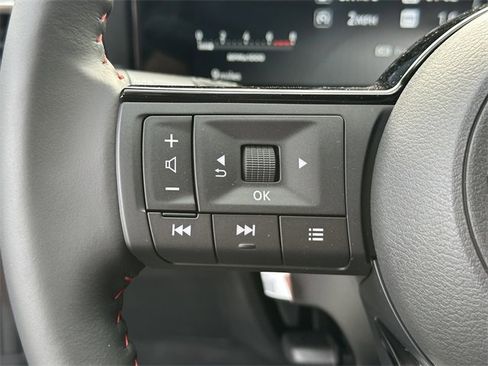 New 2026 Nissan Kicks SR image 19