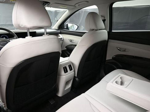 New 2026 Hyundai Tucson Limited image 19