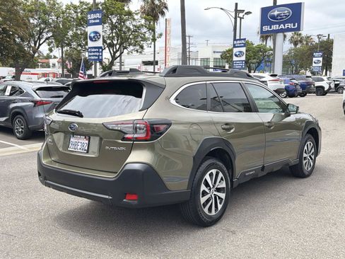 Certified 2024 Subaru Outback Premium AWD/4WD image 4