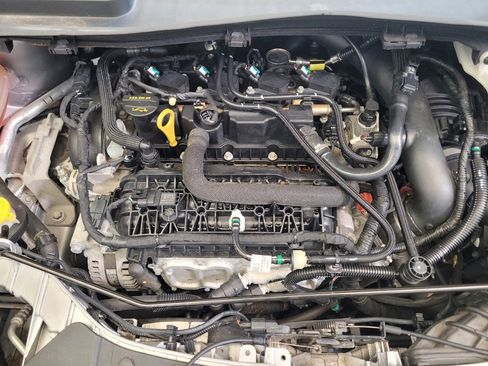 Used 2019 Ford Escape SE FWD image 30