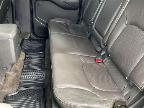 Used 2014 Nissan Frontier PRO-4X w/ Pro-4x Luxury Package image 18