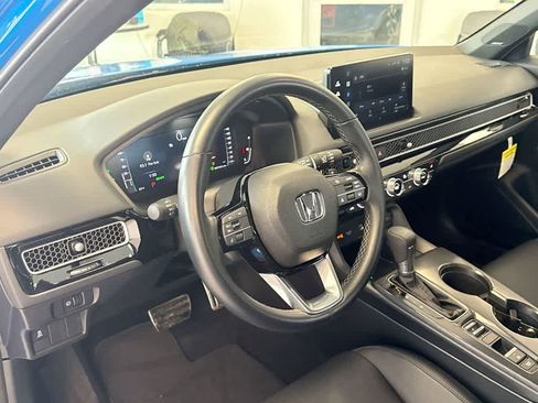 Certified 2025 Honda Civic Sport Touring image 7