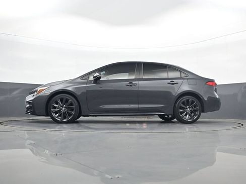 Used 2024 Toyota Corolla SE FWD image 40