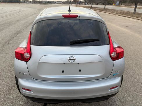 Used 2013 Nissan Juke SV image 4