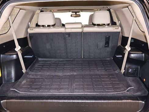 Used 2015 Toyota 4Runner Limited AWD/4WD image 35